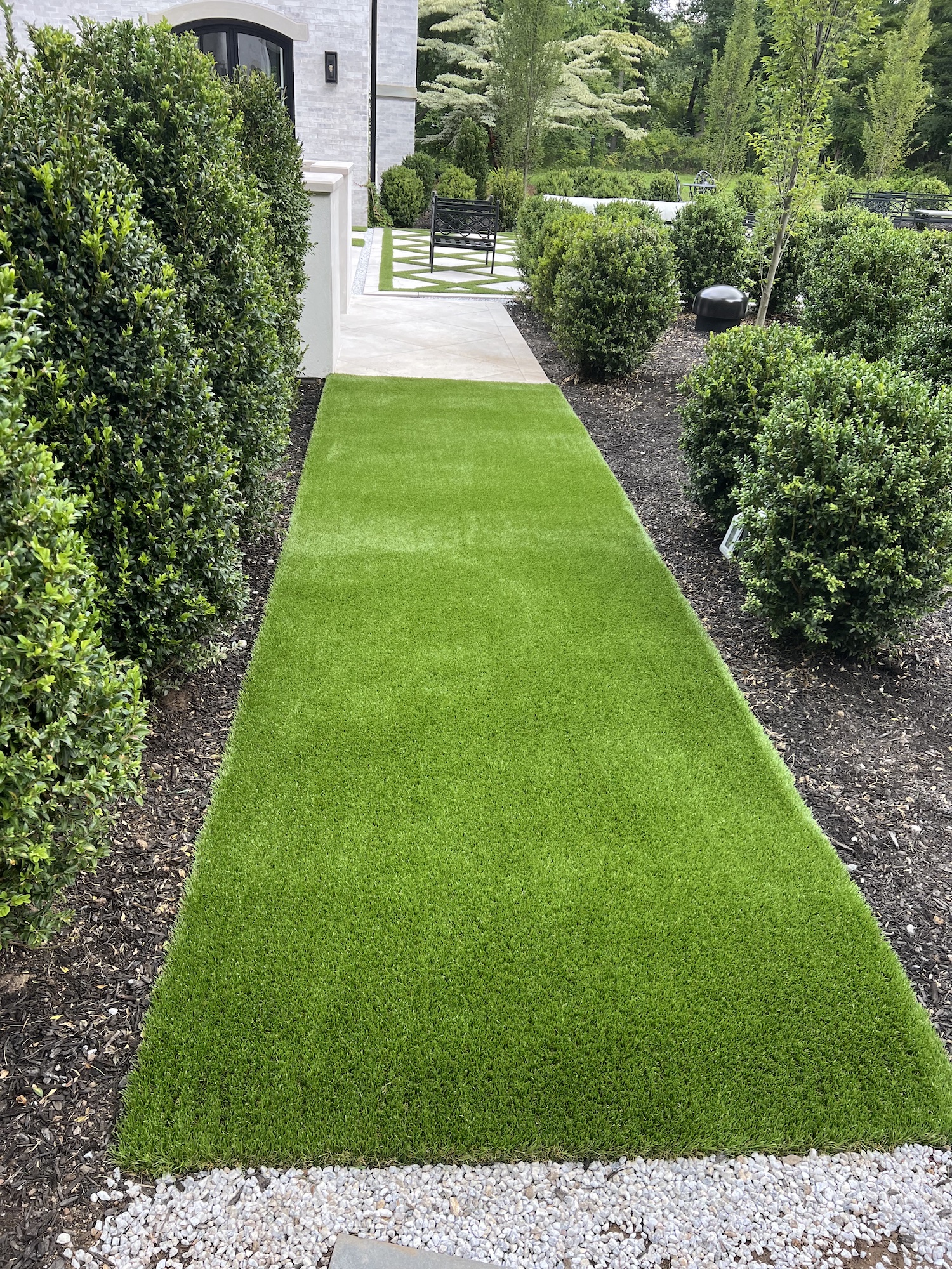 Lawns & Landscaping